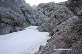 Nevaio, sulla destra il sentiero e la ferrata